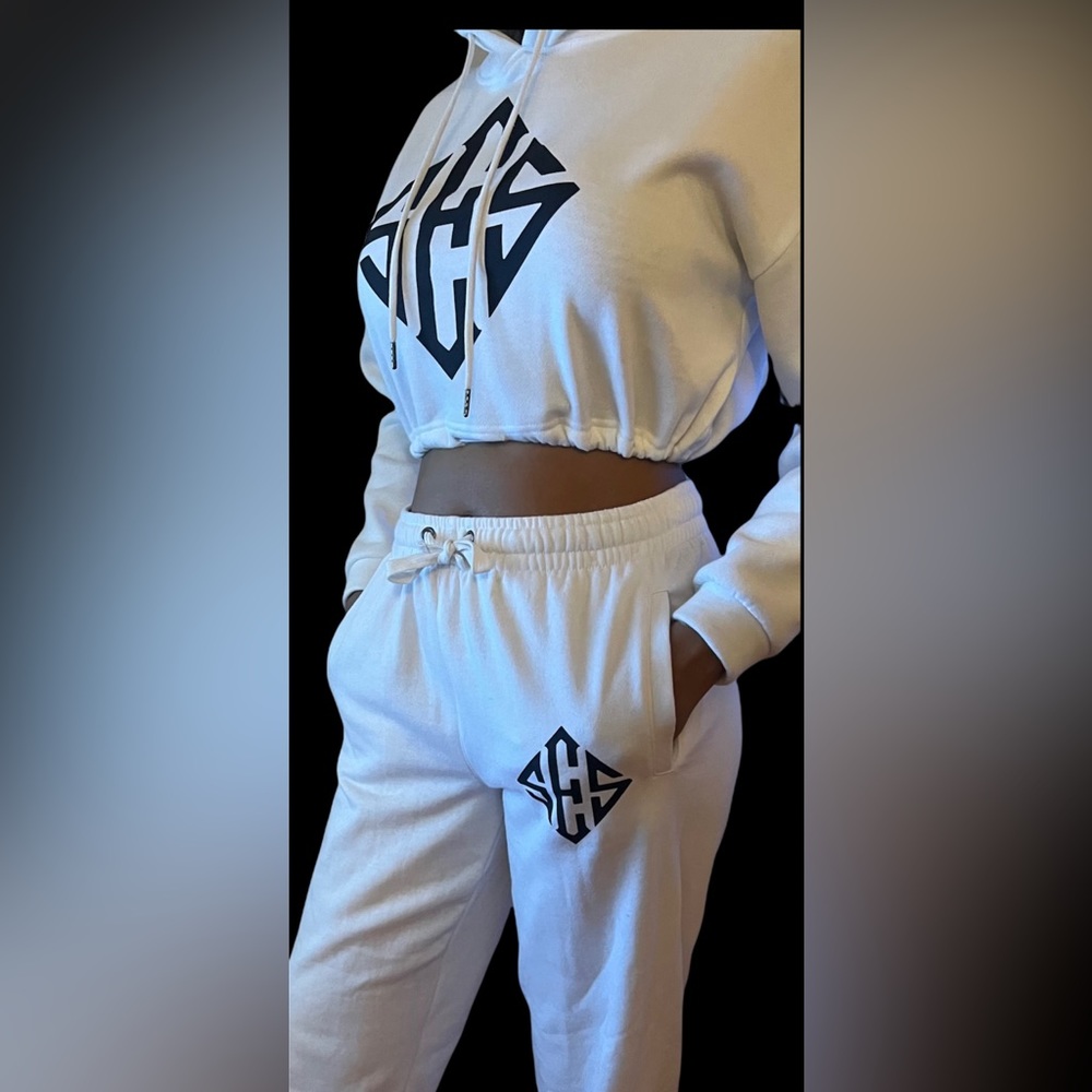 SES ladies cropped fleece hoodie and joggers set
